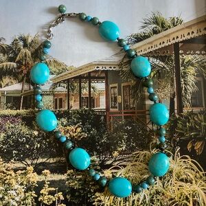 EUC GREEN AND BLUE TURQUOISE BEADED NECKLACE